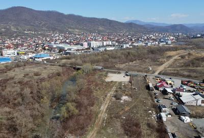 Teren Intravilan de Vânzare – Zonă Industrială, Acces Direct din Strada Europa - 7