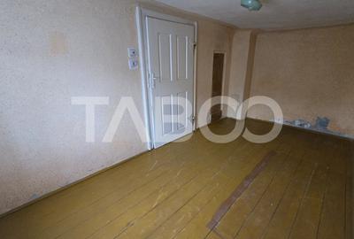 Oportunitate investitie - apartament de vanzare cu 2 camere zona 9 Mai - 6