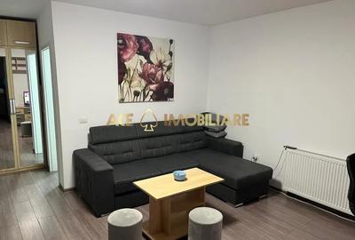 Apartament cu 2 camere semidecomandat, mobilat în Unirii