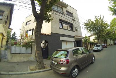 Romana,Dogarilor,in vila,cu terasa. - 18