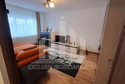 Apartament cu 2 camere decomandat, mobilat în Industrială