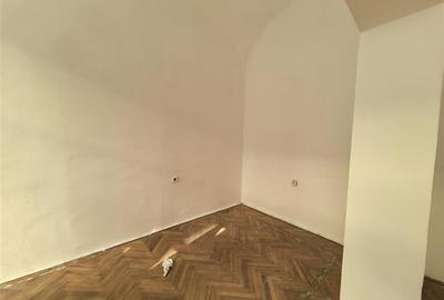 Spatiu comercial si birouri pe Metianu colt cu Ludovic Szantay - 4