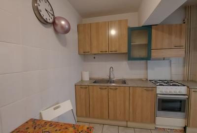 UNIRII GARANTI BANK, inchiriere 2 camere  68mp,mobilat si utilat - 14