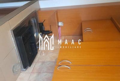 Apartament cu 3 camere decomandat, mobilat în Ostroveni