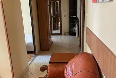 Camera in apartament de 3 camere, 160 euro - 7