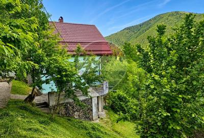 Cabană de vânzare în satul Plopi, Valea Ierii, județul Cluj - 1