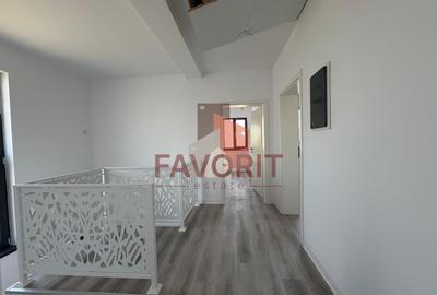 Duplex despartit | 5 camere | Garaj | Finisaje premium | 3 bai |Asfalt - 8
