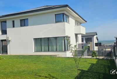 Casa la Standarde Nzeb, ultrafinisata, mobilata modern - Dezmir - 3