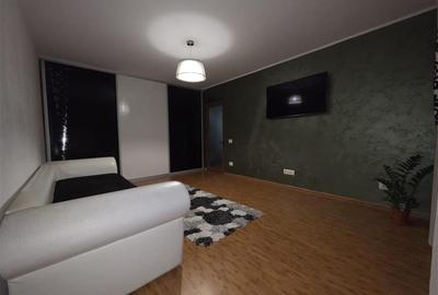 Apartament 2 camere ,56 mp, zona str Mare a Unirii , renovat complet , mobilat s - 9