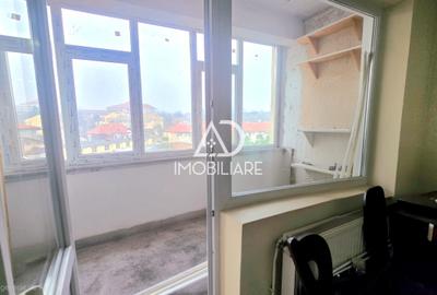 De vânzare, apartament cu 3 camere și terasă proprie, zona centrală - 5