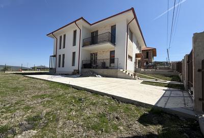 Duplex cu 4 camere în Chinteni