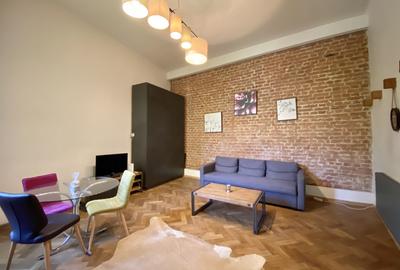 Inchiriere Apartament, zona centrala, strada Motilor - 1