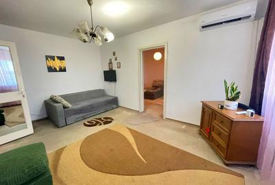 Apartament cu 2 camere nedecomandat în Podu Roș
