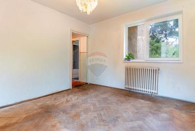 Apartament 3 camere,decomandat, renovabil.Str. Parâng nr.17|Comision 0 - 8