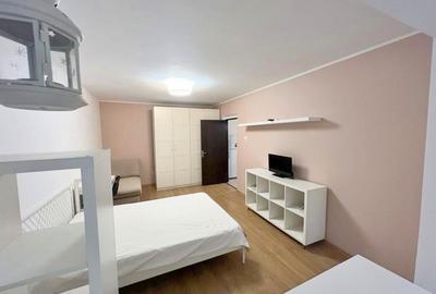 Garsonieră decomandată în Teiul Doamnei