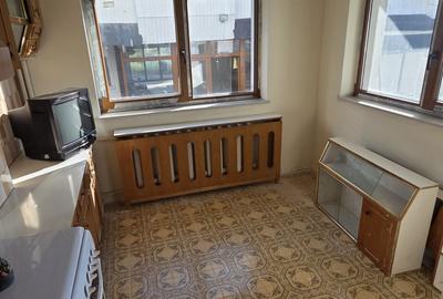 Casă cu Etaj în Păulești - 8