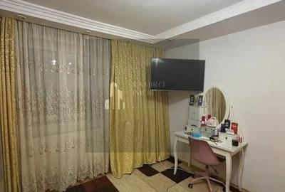 Apartament cu 2 camere decomandat, mobilat în Brâncoveanu
