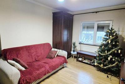 Apartament cu 4 camere decomandat, mobilat în Bucovina
