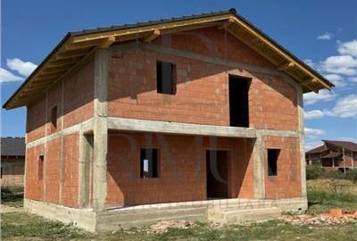 Moșnița Nouă | Casă individuală | 574 mp teren | La ro& - 2