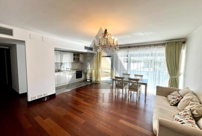 Apartament cu 3 camere semidecomandat, mobilat în Arcul de Triumf