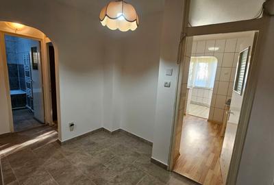 2camere Nae Leonard, etaj 1, Pret 1800 Lei/Luna - 9