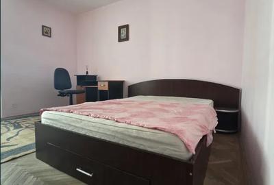 Garsonieră semidecomandată în Titan