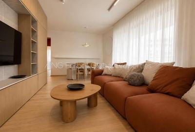 Apartament cu 3 camere decomandat în Aviației