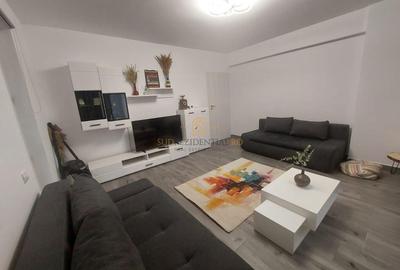 Apartament cu 2 camere decomandat, mobilat în Central