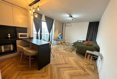 Apartament cu 2 camere semidecomandat, mobilat în Nord