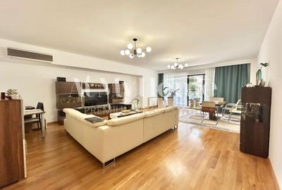 Apartament cu 4 camere decomandat în Kiseleff