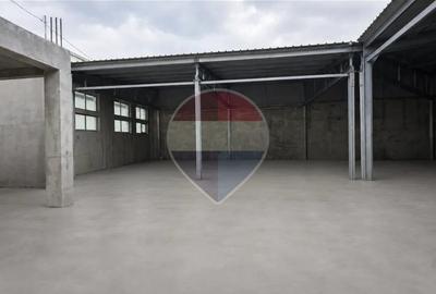 HALĂ INDUSTRIALĂ 300 MP DE ÎNCHIRIAT – COLENTINA | 3.500 EUR - 3