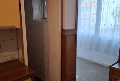 Apartament 3 camere, Str Codrii Cosminului, 2 bai, balcon, beci, loc parcare! - 5