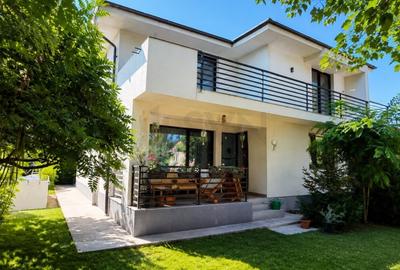 Casă individuală cu 5 camere în Corbeanca