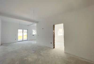 Duplex cu 3 camere în Moșnița Veche