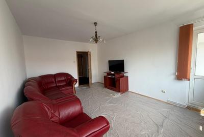 Apartament cu 2 camere decomandat în Mihai Viteazul