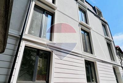Casă / Vilă cu 10 camere de vânzare în Dorobanti - 1