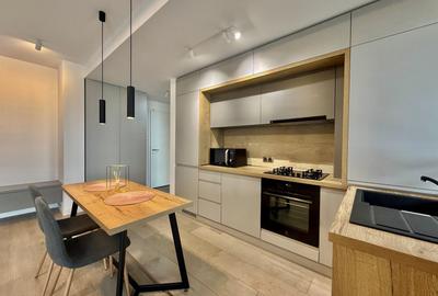 Apartament 2 camere, priveliște deosebită – Complex Kasper, Coresi - 1