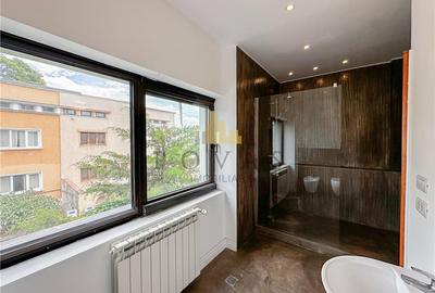 Vanzare Casa Reconsolidata Vatra Luminoasa 5 Camere - 38