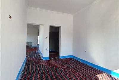 VAND DUPLEX - MOSNITA NOUA- 135000 LA ALB 145000 LA CHEIE  COMISION 0% - 6
