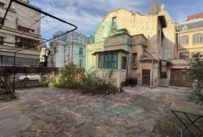Casă individuală cu 5 camere în Calea Victoriei