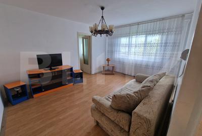 Apartament cu 2 camere semidecomandat, mobilat în 7 Noiembrie