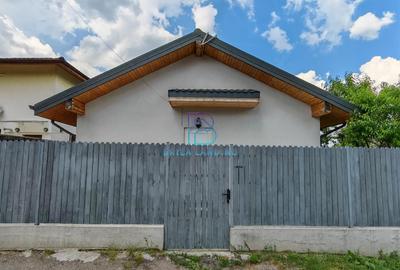 Soseaua Chitilei, zona Crusovat, casa 3 camere, doua bai, teren 183mp - 2