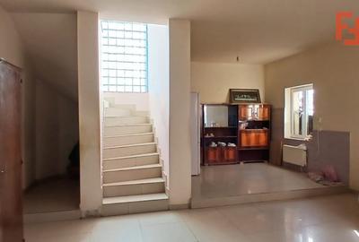 Pensiune de vanzare cu 14 camere, zona Mehala - 3
