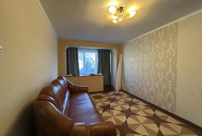 Apartament 2 camere, semidecomandat, etajul 1, zona Sagului - 1