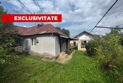 Casă individuală cu 4 camere în Cătina