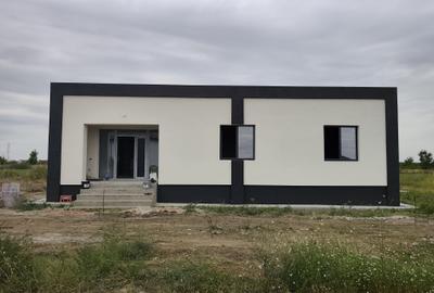 FARA COMISION Sabareni casa mare 3 camere 2 bai beci PARTER placa la cheie 500mp - 2