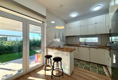 Vila individuala Nzeb, teren de colt, car port si panouri solare 12kw - 7