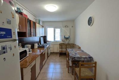 Apartament cu 2 camere, parcare și centrală proprie – zona Eroilor - 4