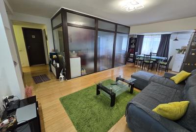 Apartament cu 2 camere decomandat în Militari