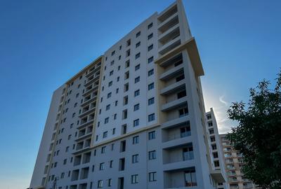 Apartament cu 3 camere decomandat în Titan